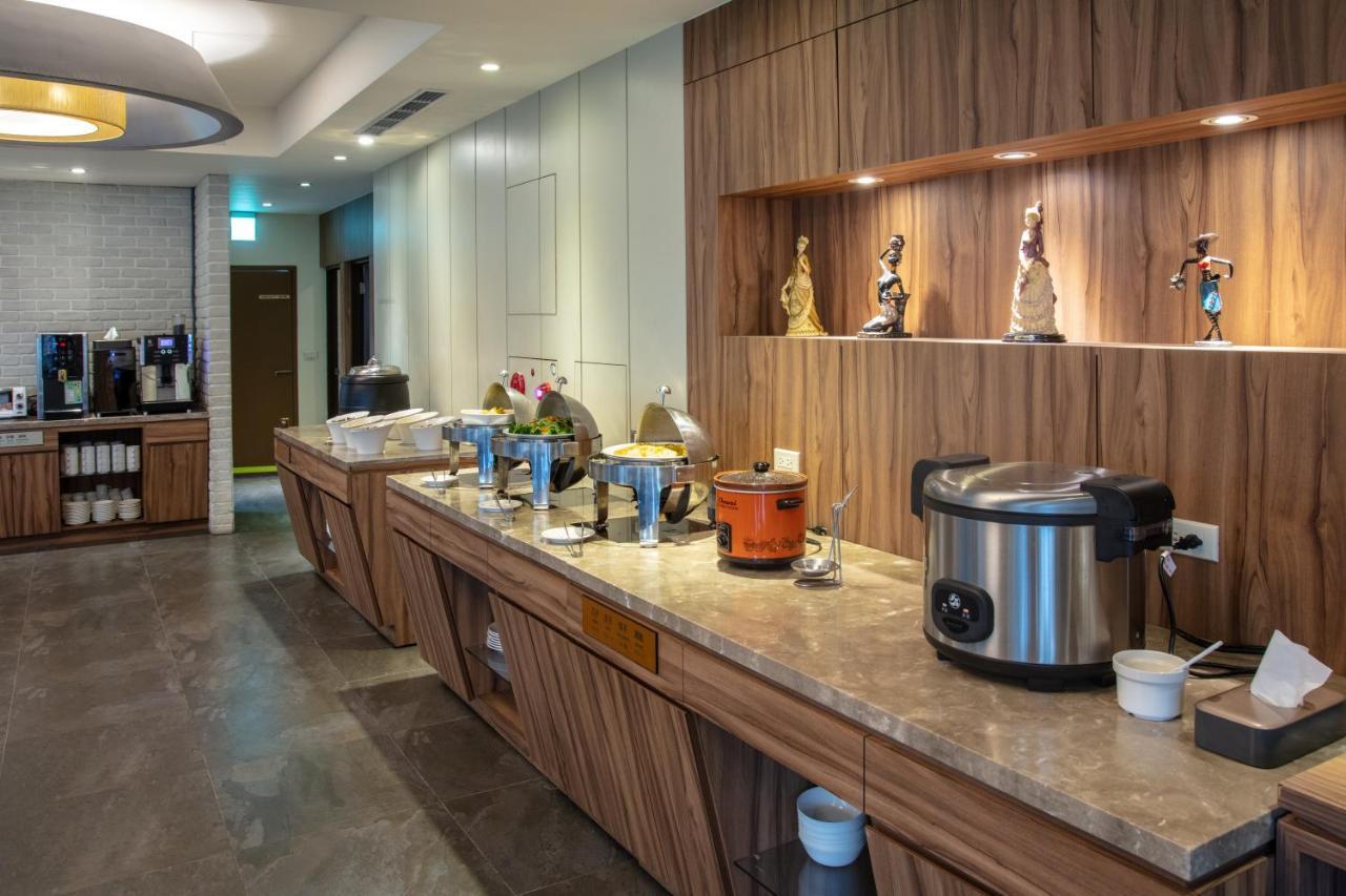 雲富大飯店 Hotel Cloud-Zhongshan Taipei Bagian luar foto
