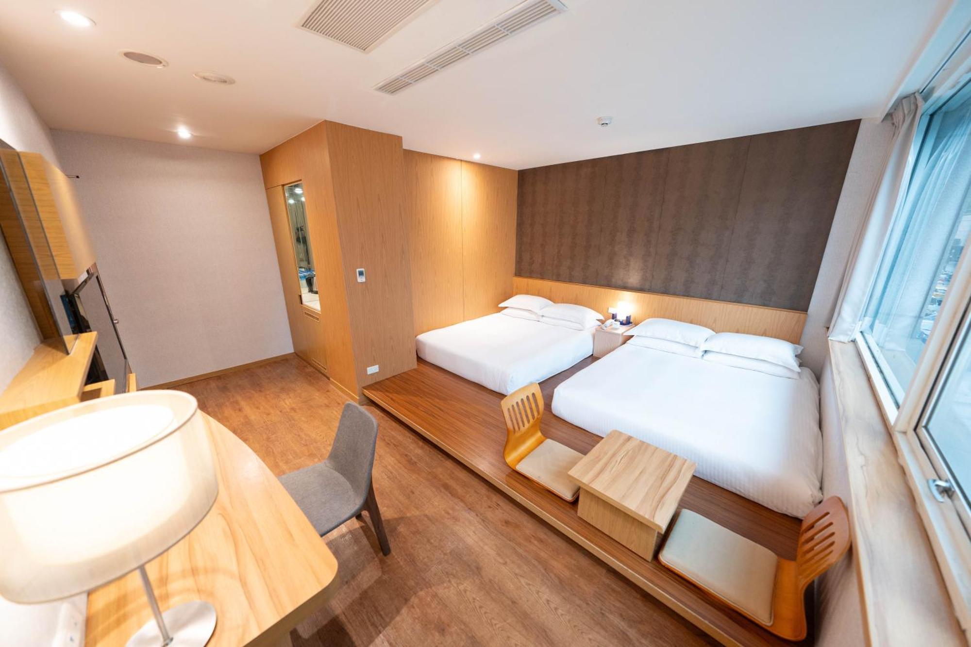 雲富大飯店 Hotel Cloud-Zhongshan Taipei Bagian luar foto