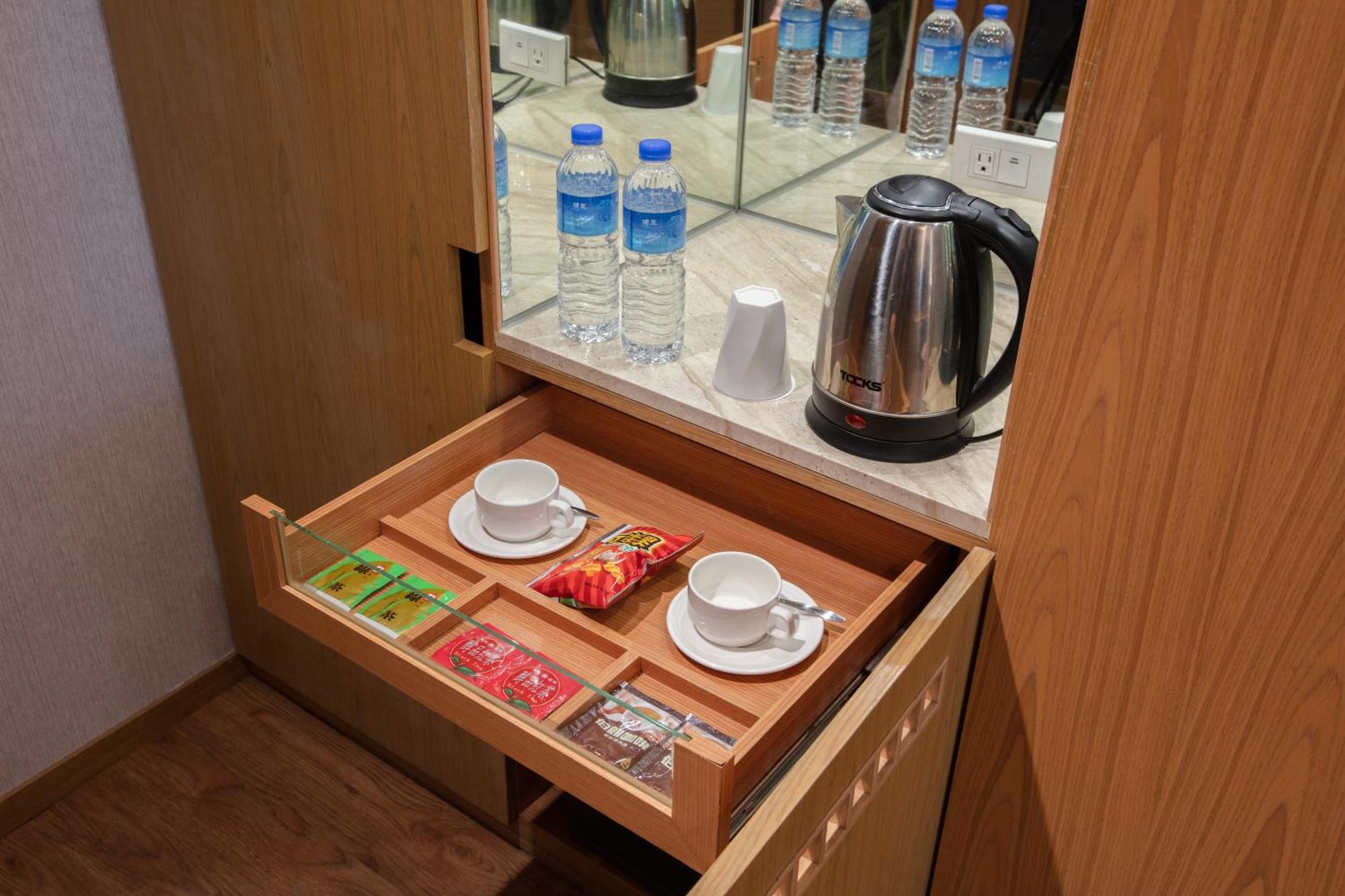 雲富大飯店 Hotel Cloud-Zhongshan Taipei Bagian luar foto