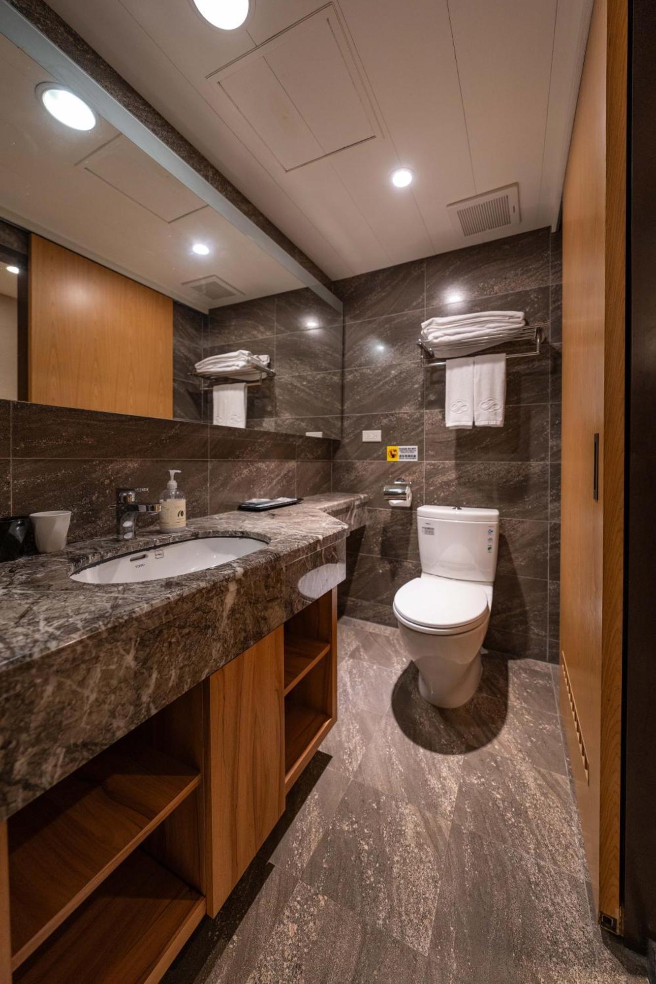 雲富大飯店 Hotel Cloud-Zhongshan Taipei Bagian luar foto